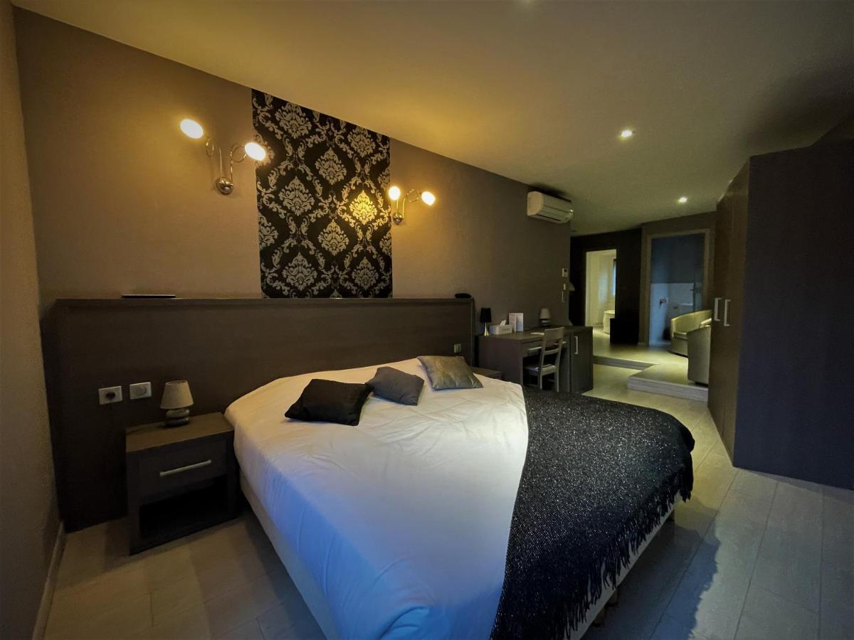Hotel-Restaurant Des Voyageurs Le Cheylard Ngoại thất bức ảnh